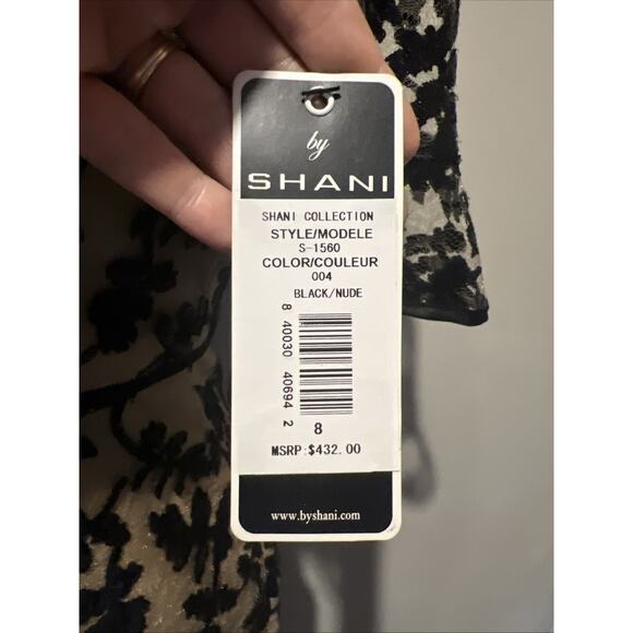 NWT Stunning Dress By Shani Tan With Sheer Overlay Black Sequin Appliqués Size 8 - Picture 5 of 11
